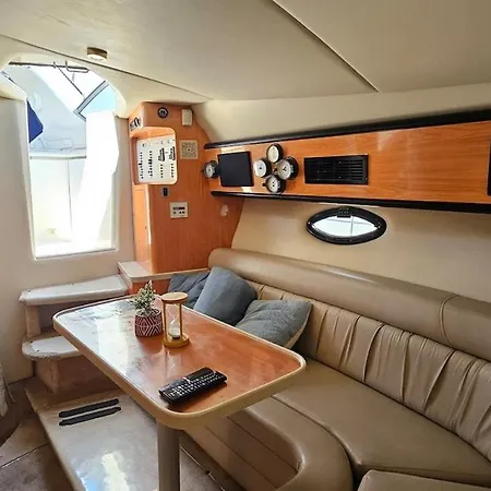 Boat Speedboat O Thor * Lissabon