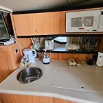보트호텔 Boat Speedboat O Thor 리스본